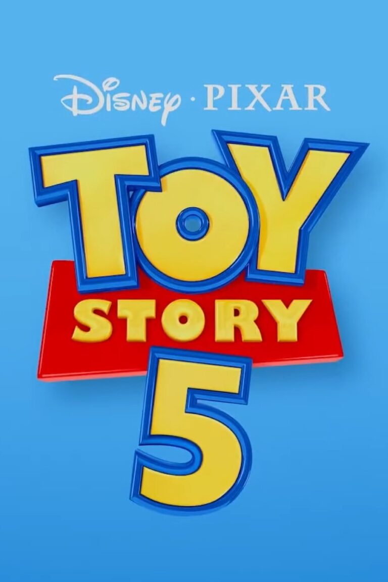 Logo resmi Toy Story 5 dengan tulisan Disney Pixar di atas, menampilkan desain khas warna kuning, merah, dan biru berlatar biru muda.